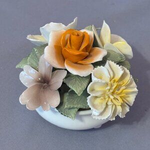 Vintage Coalport England Capodimonte Porcelain Flowers Figurine Staffordshire UK